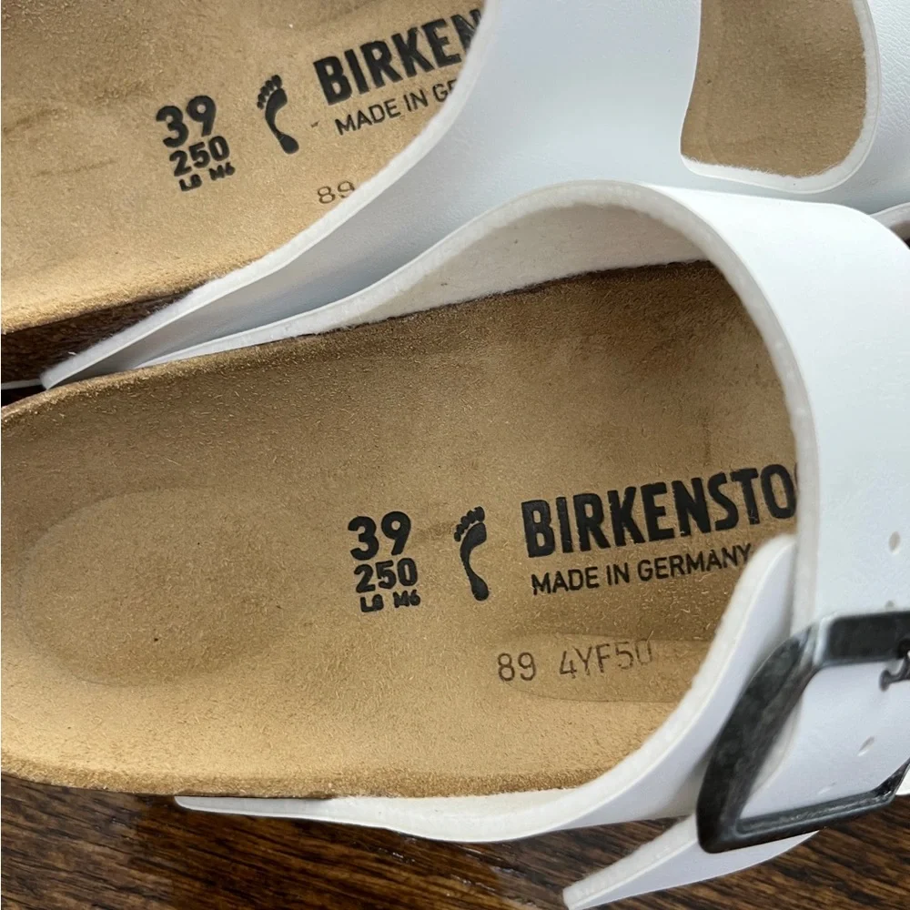 Birkenstock Arizona White Sandals - Picture 5 of 6